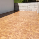 Beton amprentat vs. pavaj clasic: Care este mai bun pentru grădina ta?