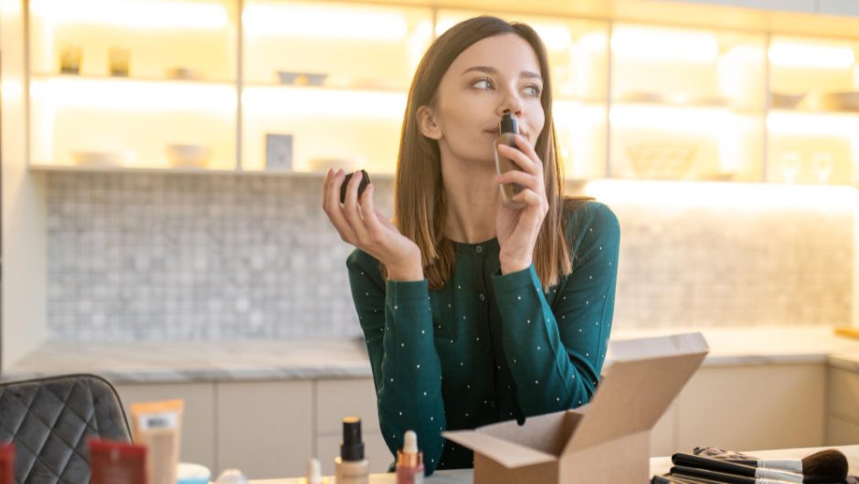 Cum îți faci ordine în produsele de beauty în funcție de cât de des le folosești
