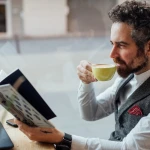 Cum să descoperi cafenele, librării și locuri mai puțin cunoscute într-un city break